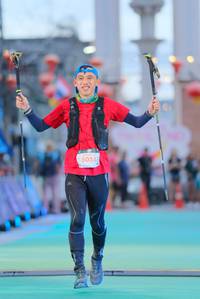 BIB: 5054
                            <button type="button" onclick="openModal(21766840)" class="btn btn-primary btn-sm float-right btn-popup" data-toggle="modal" data-target=".modal-high-quality">
                        <i class="fas fa-shopping-cart"></i> Add to Cart
                    </button>
                                            <button type="button" onclick="isThisMe(21766840, true)" class="btn btn-success btn-sm float-right btn-popup btn-isme hidden" data-toggle="tooltip" data-placement="bottom" title="นี่คือรูปของคุณใช่ไหม คลิกที่นี่เพื่อเอาเข้าอัลบั้ม">
                        <i class="fas fa-plus"></i> Add to album
                    </button>
                    <button type="button" onclick="isThisMe(21766840, false)" class="btn btn-warning btn-sm float-right btn-popup btn-isnotme hidden">
                        <i class="fas fa-ban"></i> Remove from album
                    </button>